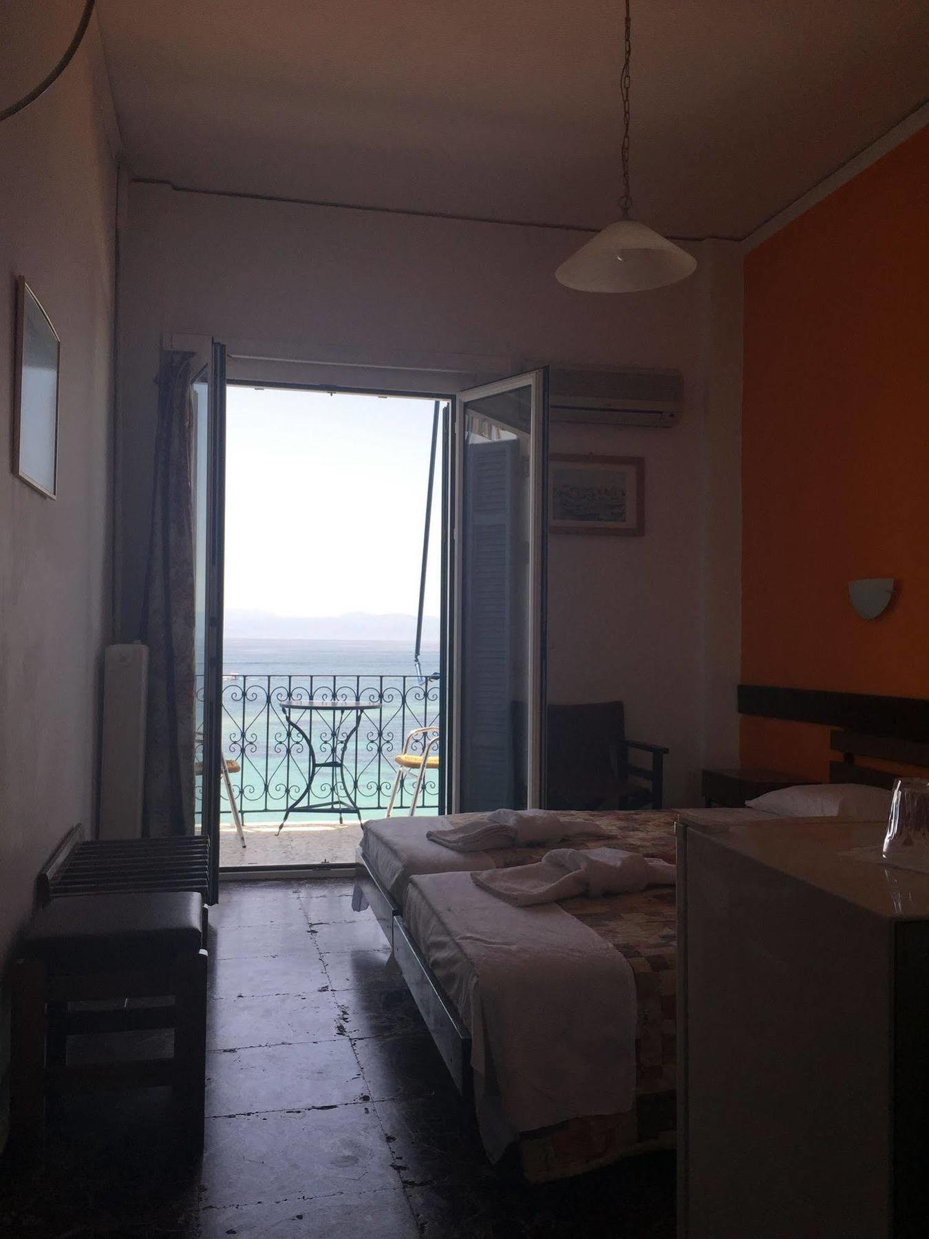 Hotel Areti Aegina 외부 사진